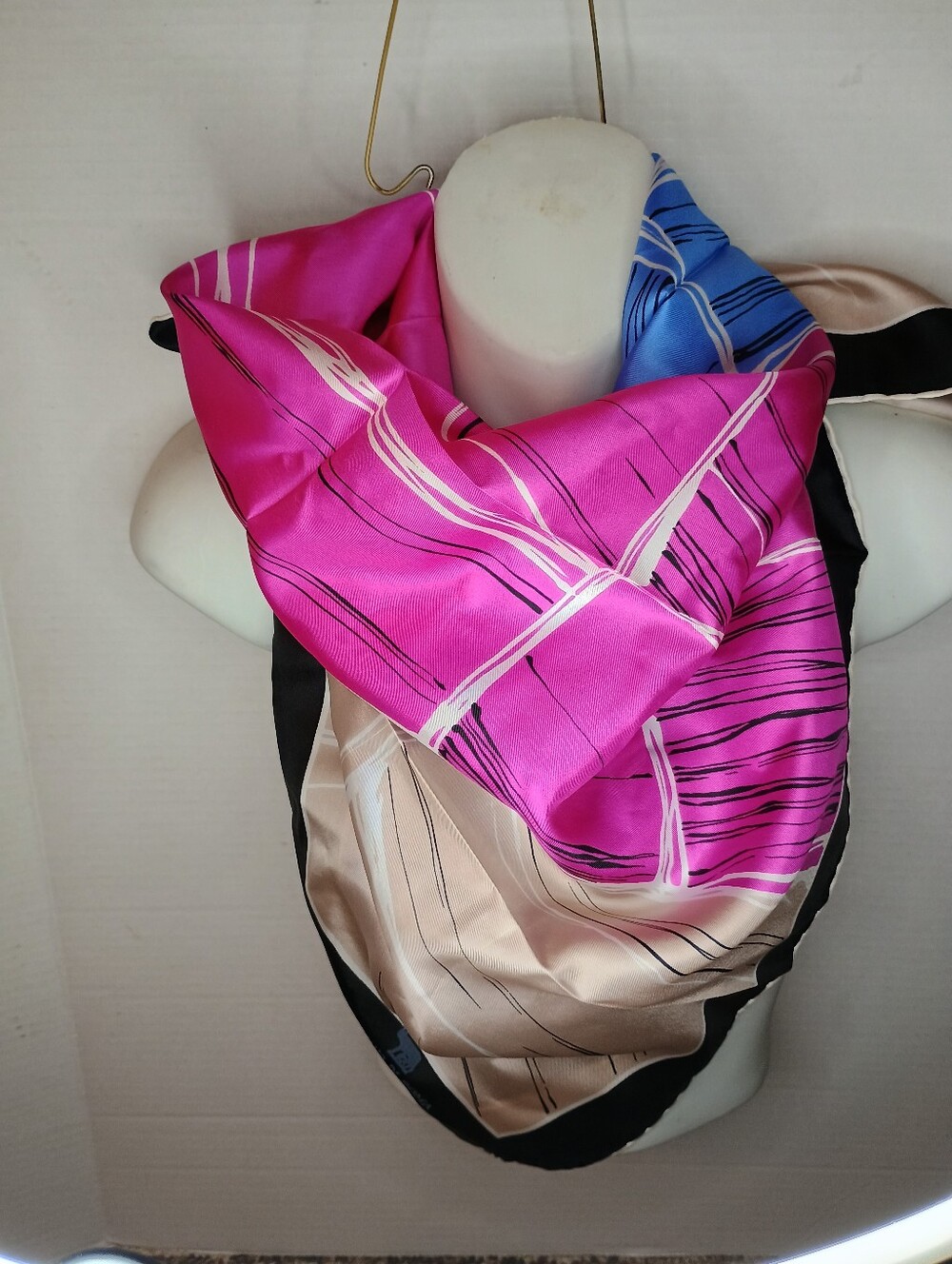 Romano Di Roma Italy Silk Pink & Blue Patterned Women's Scarf 30x30 New